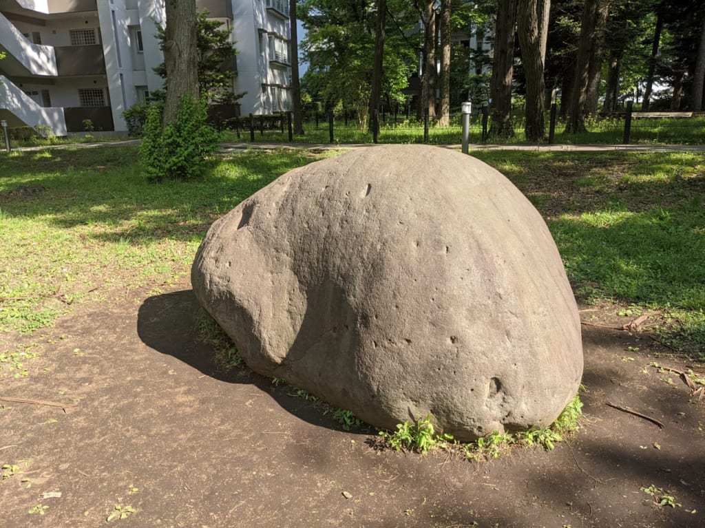 多摩平の森