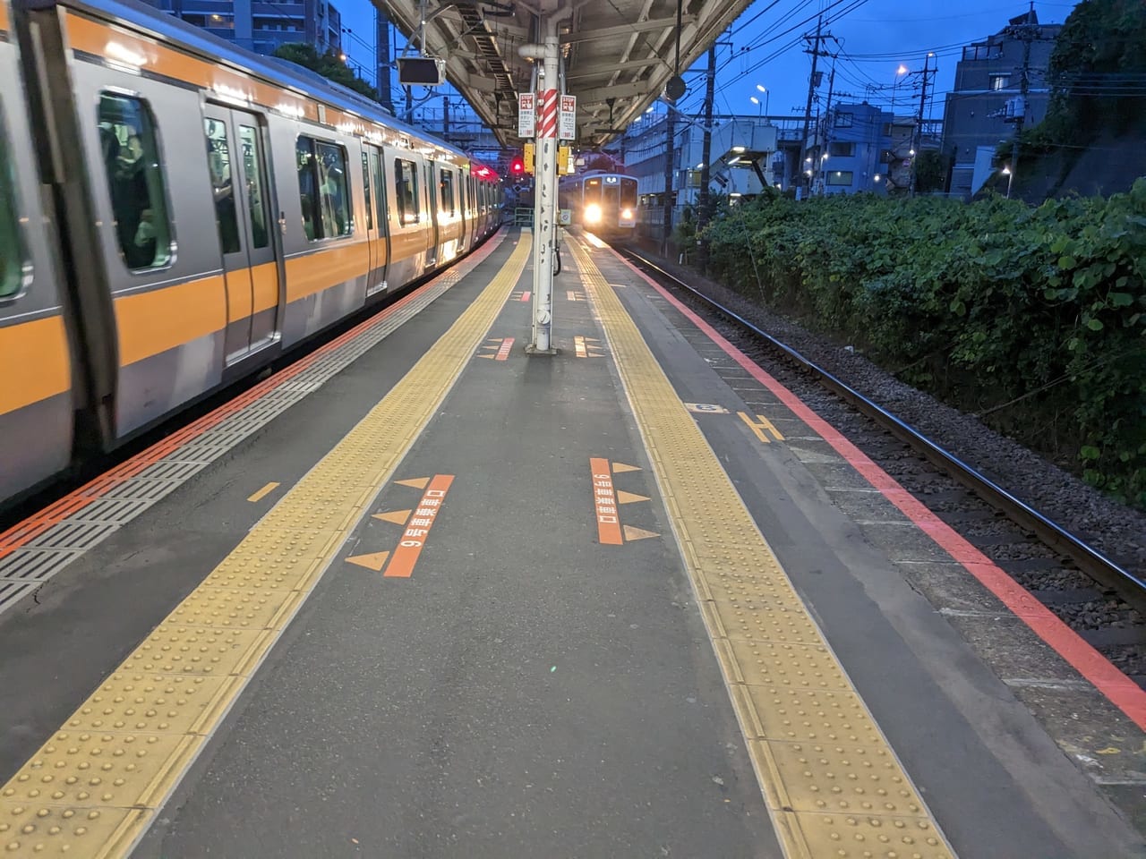 日野駅　ホーム拡張