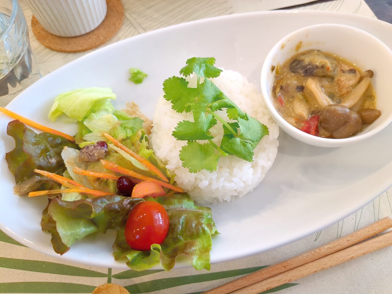 本屋とキッチン　よりまし堂