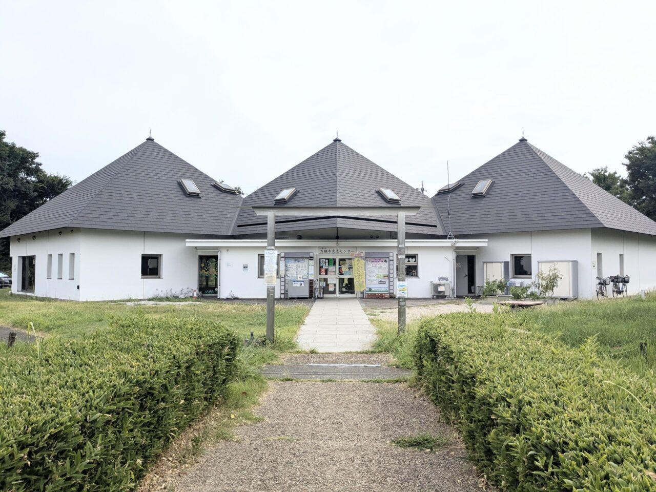 あんどーまお　個展　万願寺交流センター