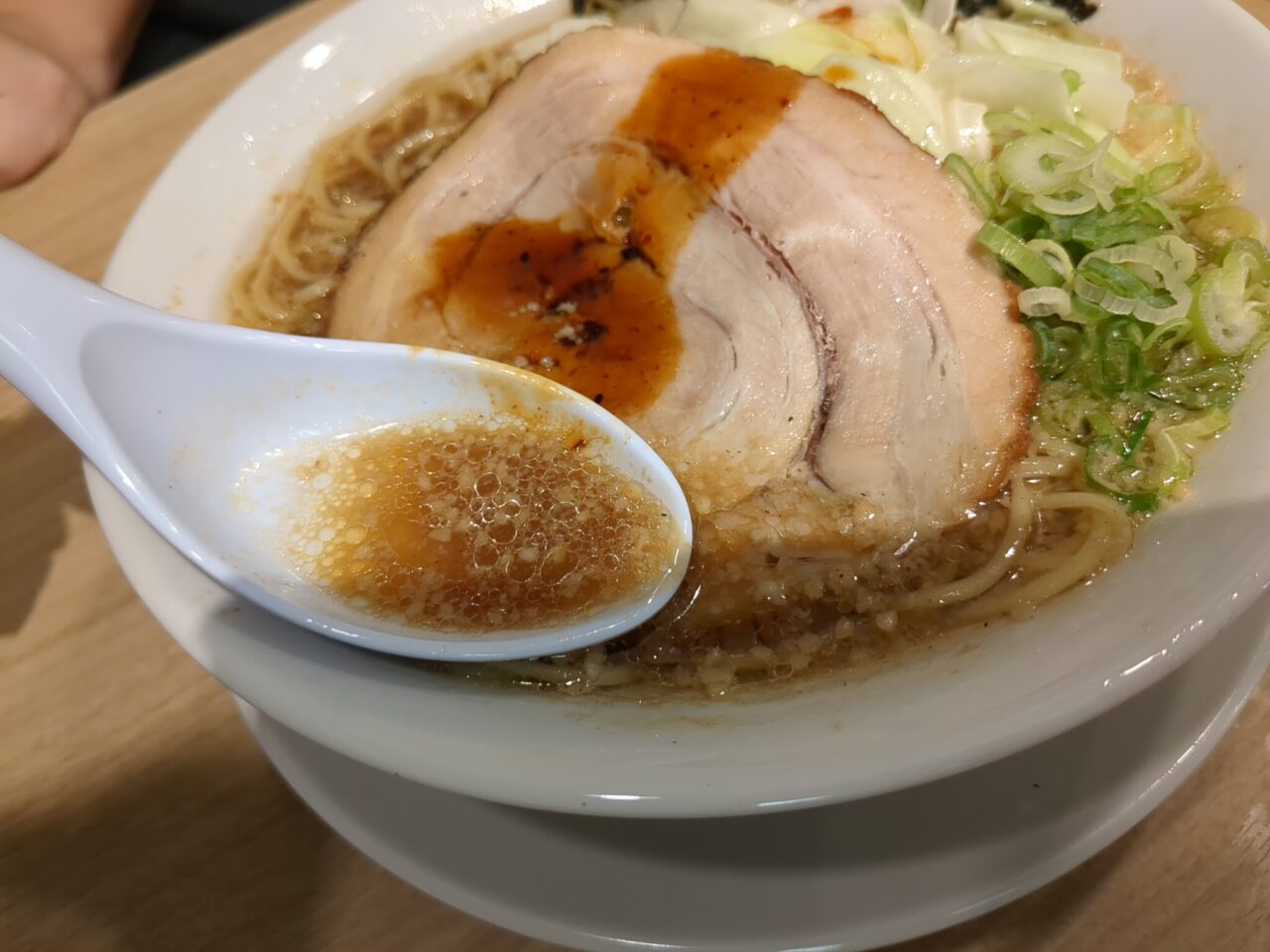 熟成醤油ラーメン きゃべとん 日野多摩平店